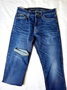 American Eagle Outfitters Men's Blue Slim Fit Jeans